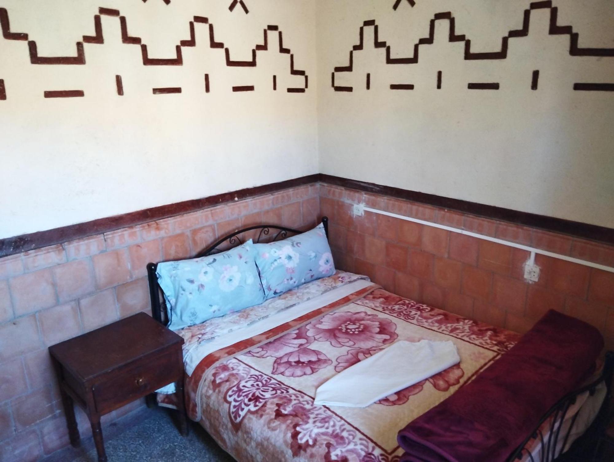 Auberge Restaurant Rooftop Tamazirt Boumalne Dades Luaran gambar